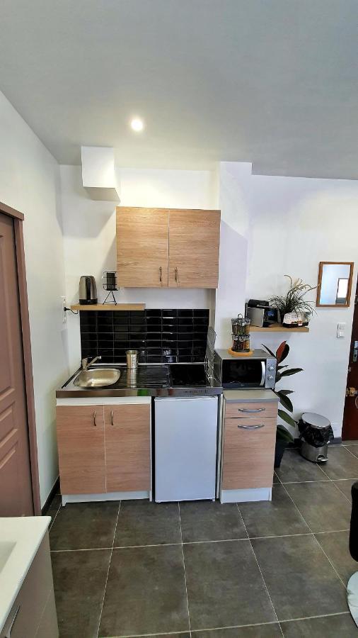 Suite Jacuzzi Privatif Plage Des Catalans Marseille Bagian luar foto